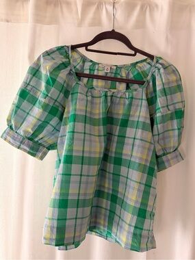Green & light blue plaid short puff sleeve top